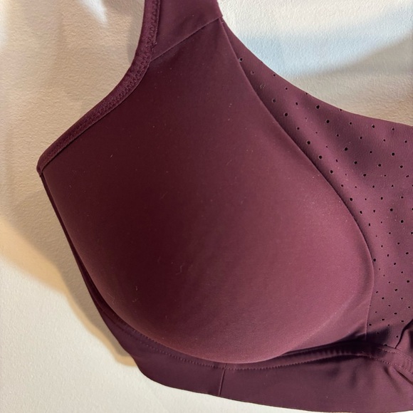 LULULEMON Sz 36D Padded Burgundy Sports Bra - Picture 3 of 9